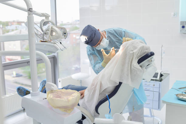 Best Emergency Tooth Extraction in Dent, OH
